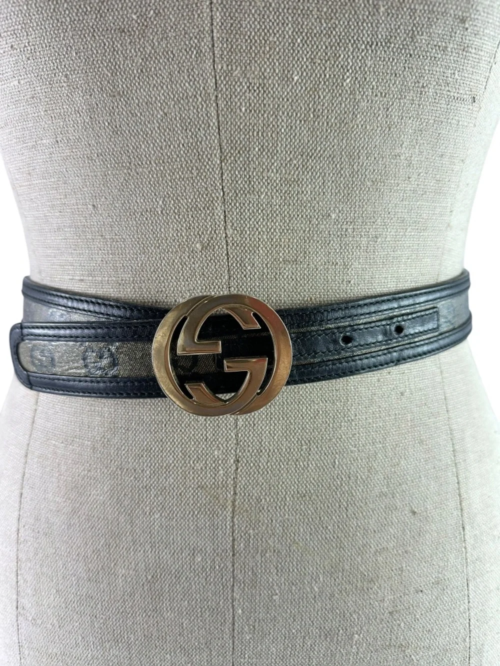 Genuine Vintage GUCCI Black Leather Canvas Interlocking GG Gold Buckle Belt 34